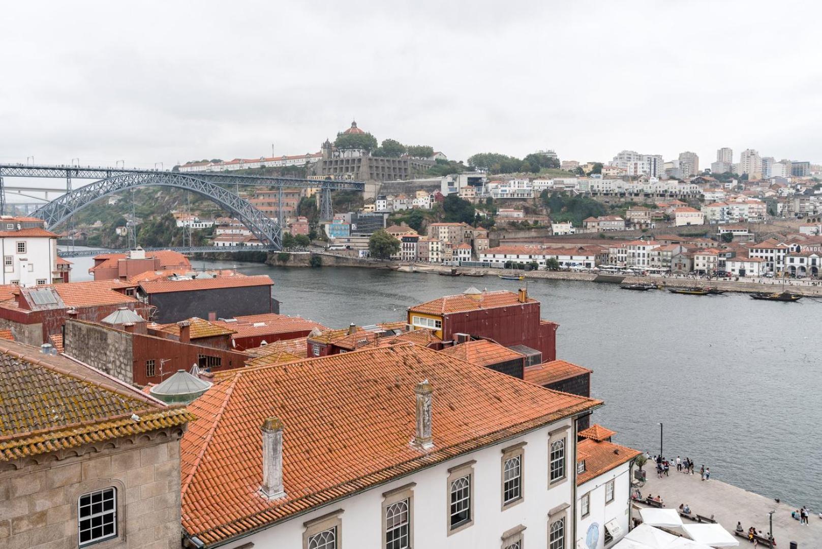 Guestready - Modern Stay Near Douro River ปอร์โต ภายนอก รูปภาพ